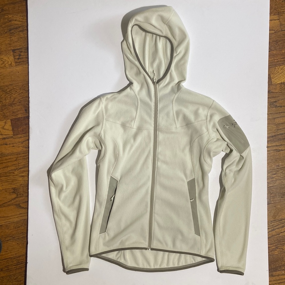 Arc’teryx Delta LT Hoody, size Small